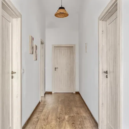 Ari Central Grand Skyview - Family Apartment Arad Extérieur photo